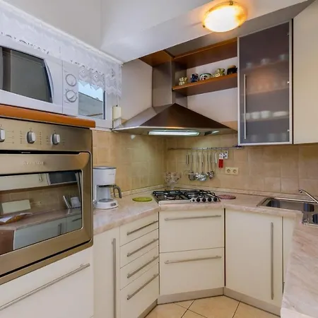 Veljacic Apartment